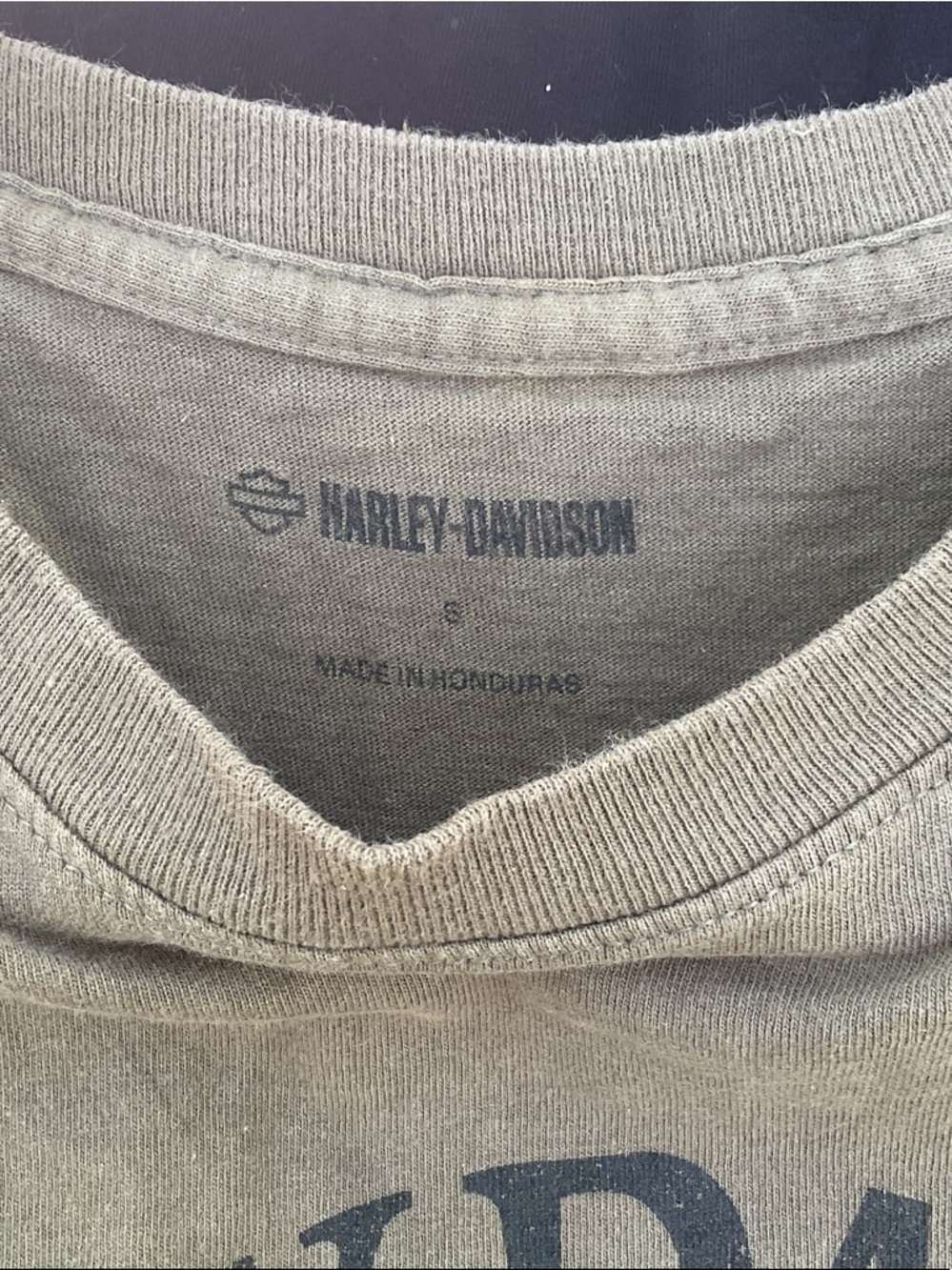 Harley-Davidson Olive Green Tee with Black Skull Emblem - Picture 3 of 3